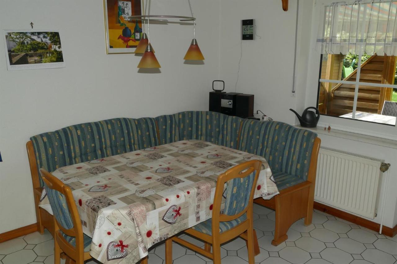 *Hein - Ferienhaus Westerhoern Eilsum Luaran gambar